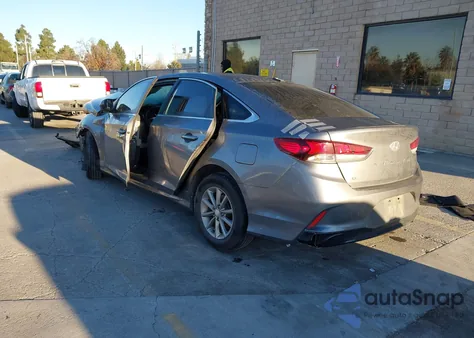 2018 Hyundai Sonata Se z USA, uszkodzony, nr VIN 5NPE24AF4JH619098